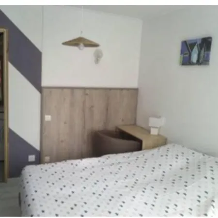 Les Pieds Dans L'eau Acces Direct A La Apartment