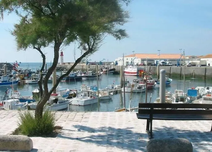 Les Pieds Dans L'eau Acces Direct A La La Cotiniere